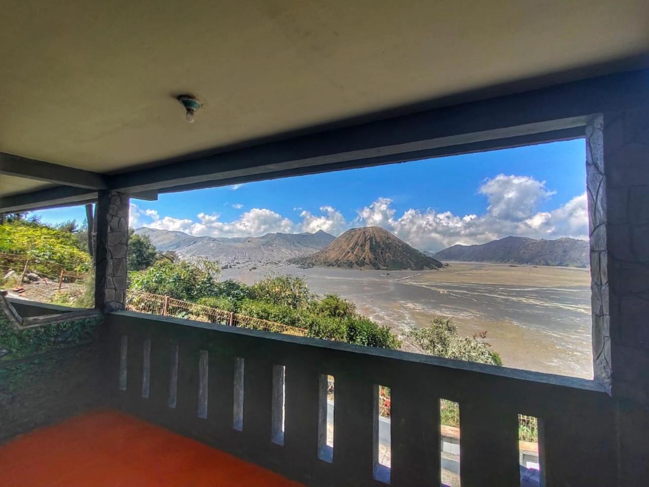 Cemara Indah Hotel Bromo Camera foto