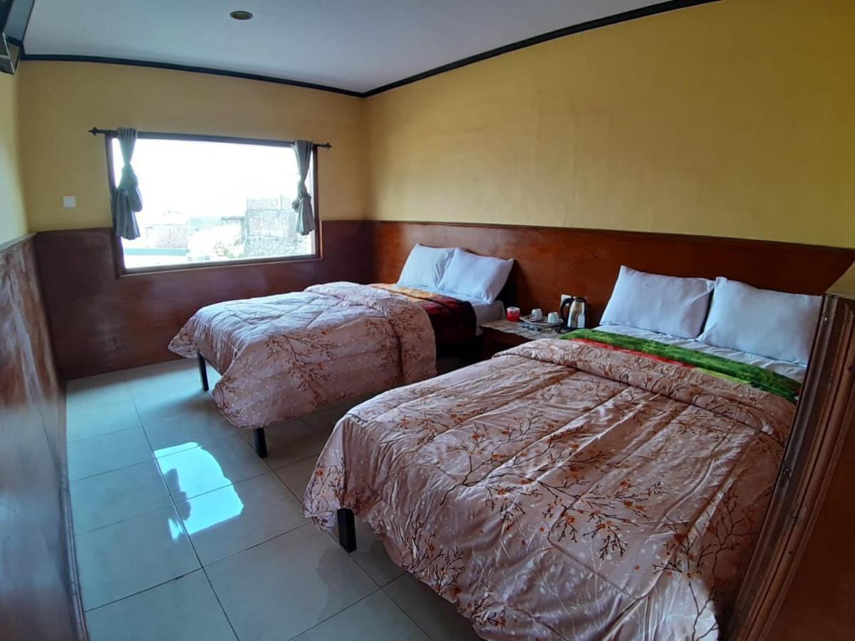 Cemara Indah Hotel Bromo Esterno foto
